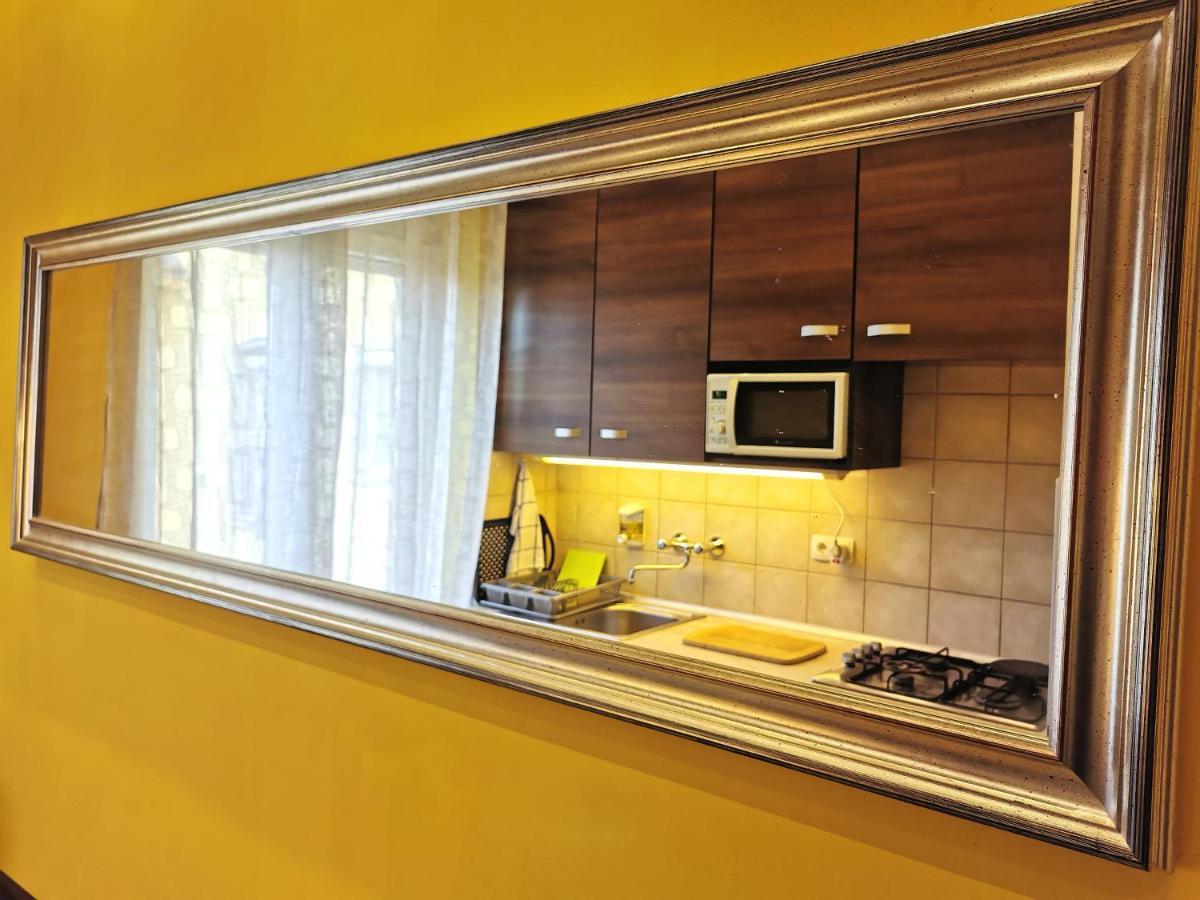מישקולץ Smart Business Apartman מראה חיצוני תמונה